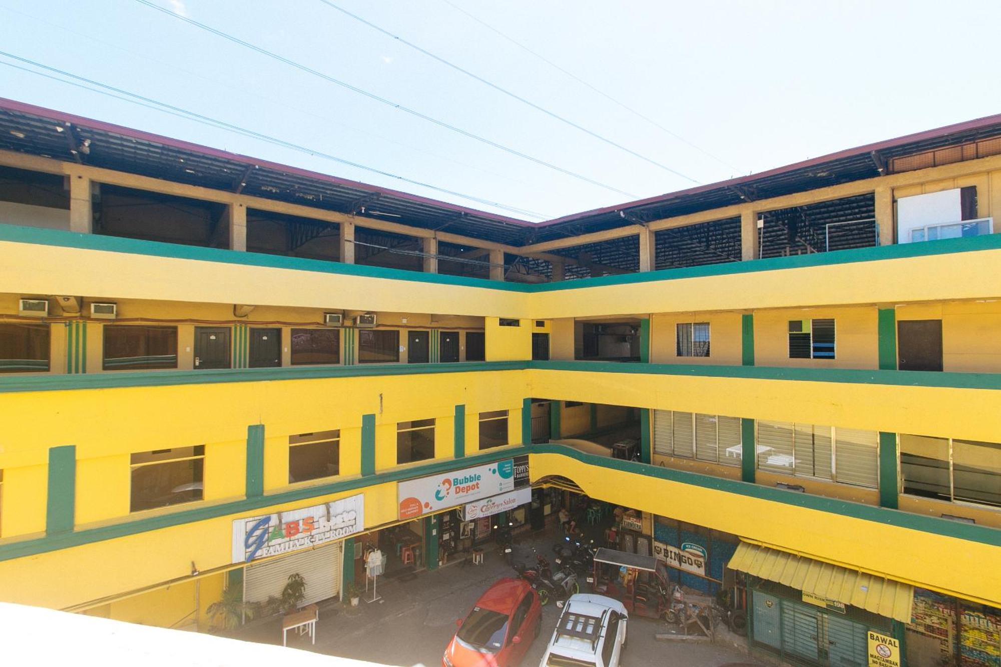 Reddoorz Near Sm City Muntinlupa San Pedro  Экстерьер фото