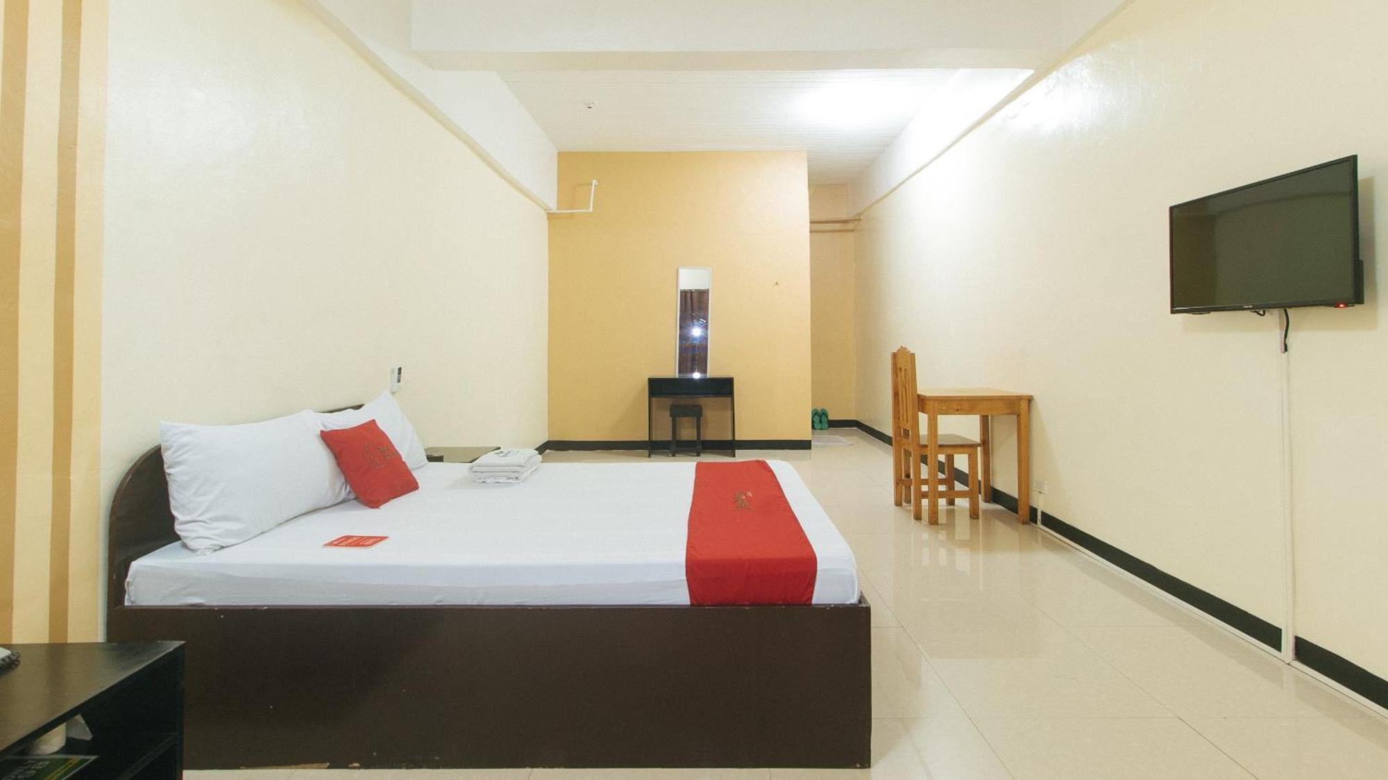 Reddoorz Near Sm City Muntinlupa San Pedro  Экстерьер фото